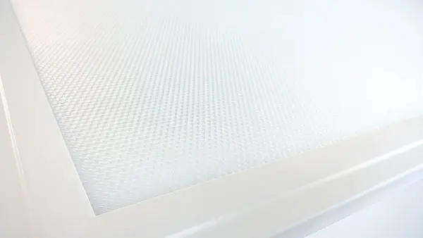 Candela-D65-diffuseur-600x338.webp