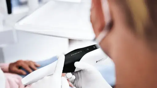 [DS 6807163] Dentsply Sirona Primescan 2 – Premier scanner intra-oral cloud-natif sans fil